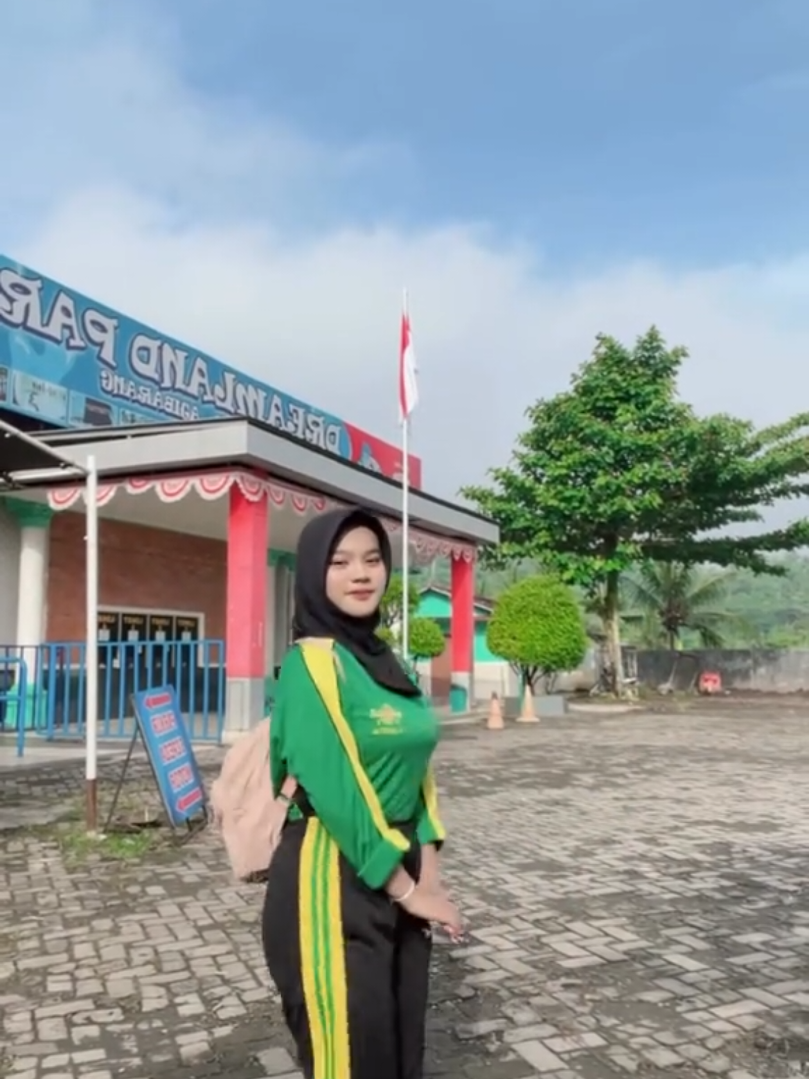 @Hijab Tobrut