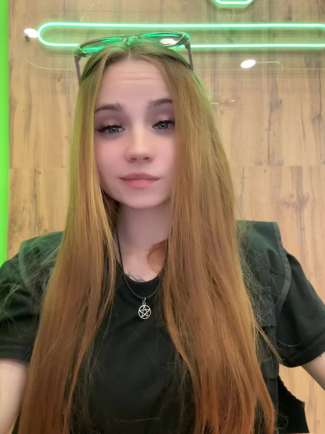 @d1no
