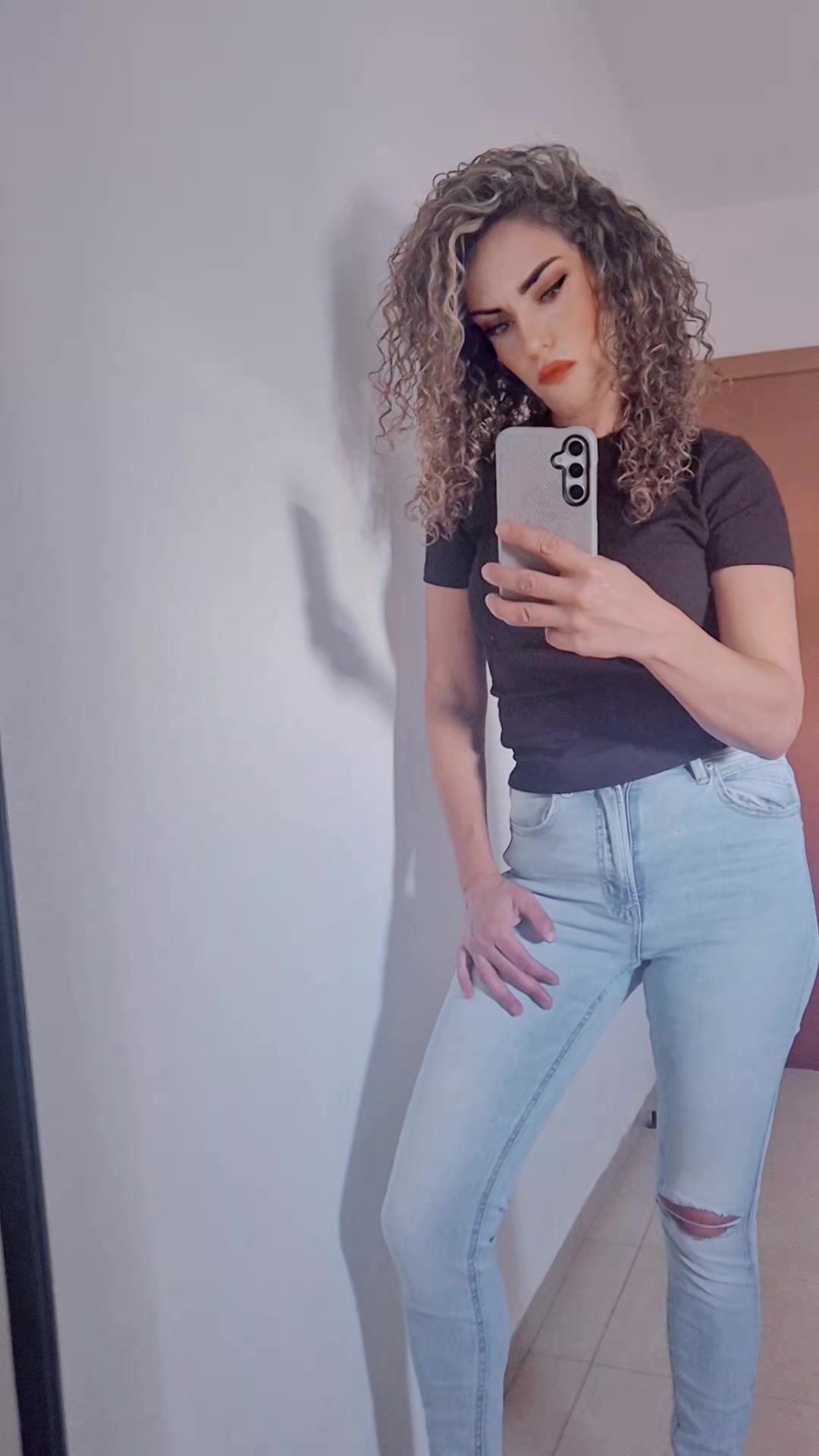 @לירון אוגלי