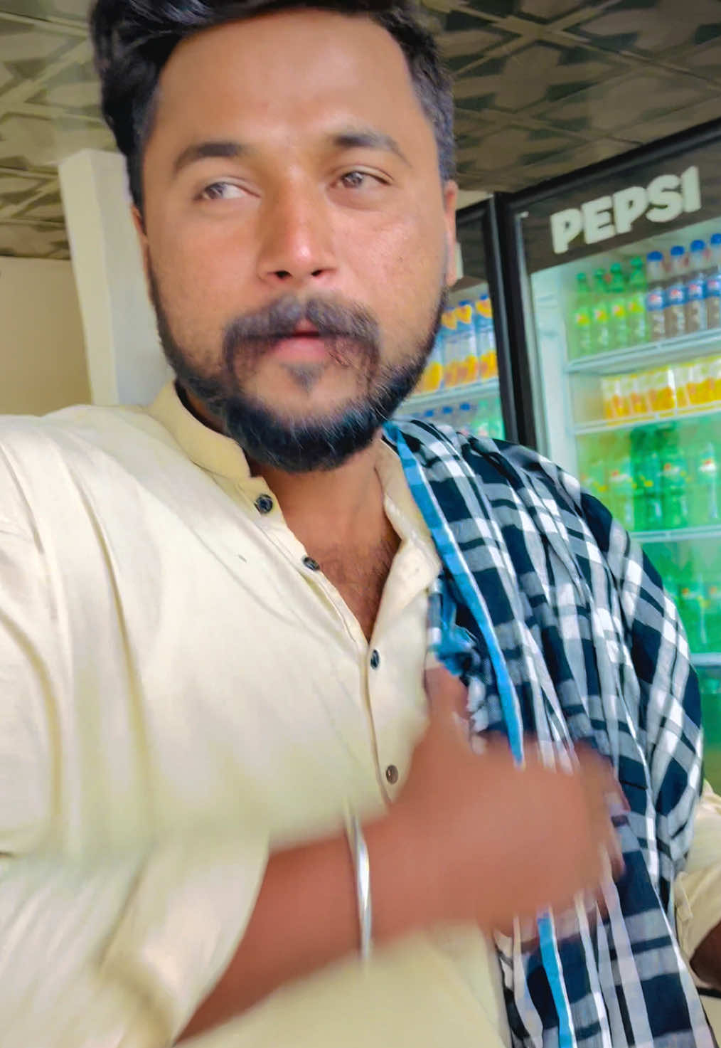 @،،♨️کنیرا🇵🇰سائیں♨️ ،،