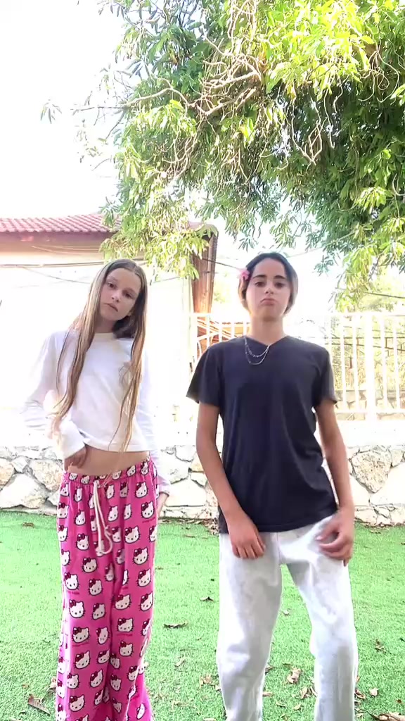 @â¨đşđšsisters by bloodđšđşâ¨