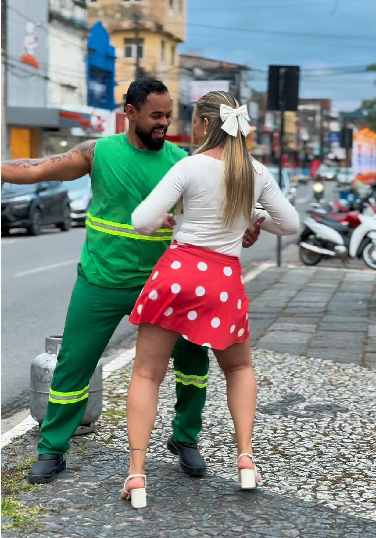 @elaiseamorim