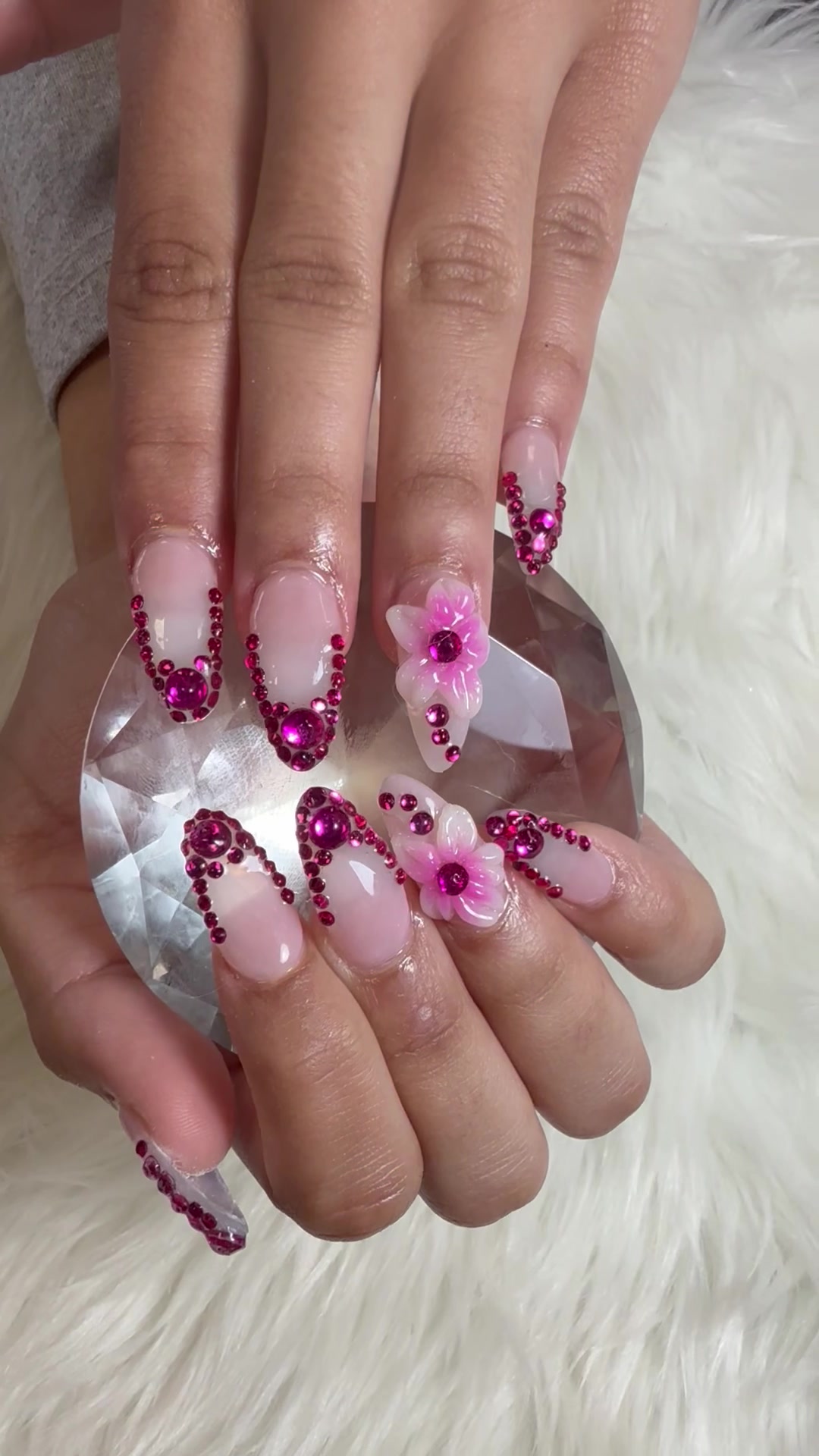 @Top Nails