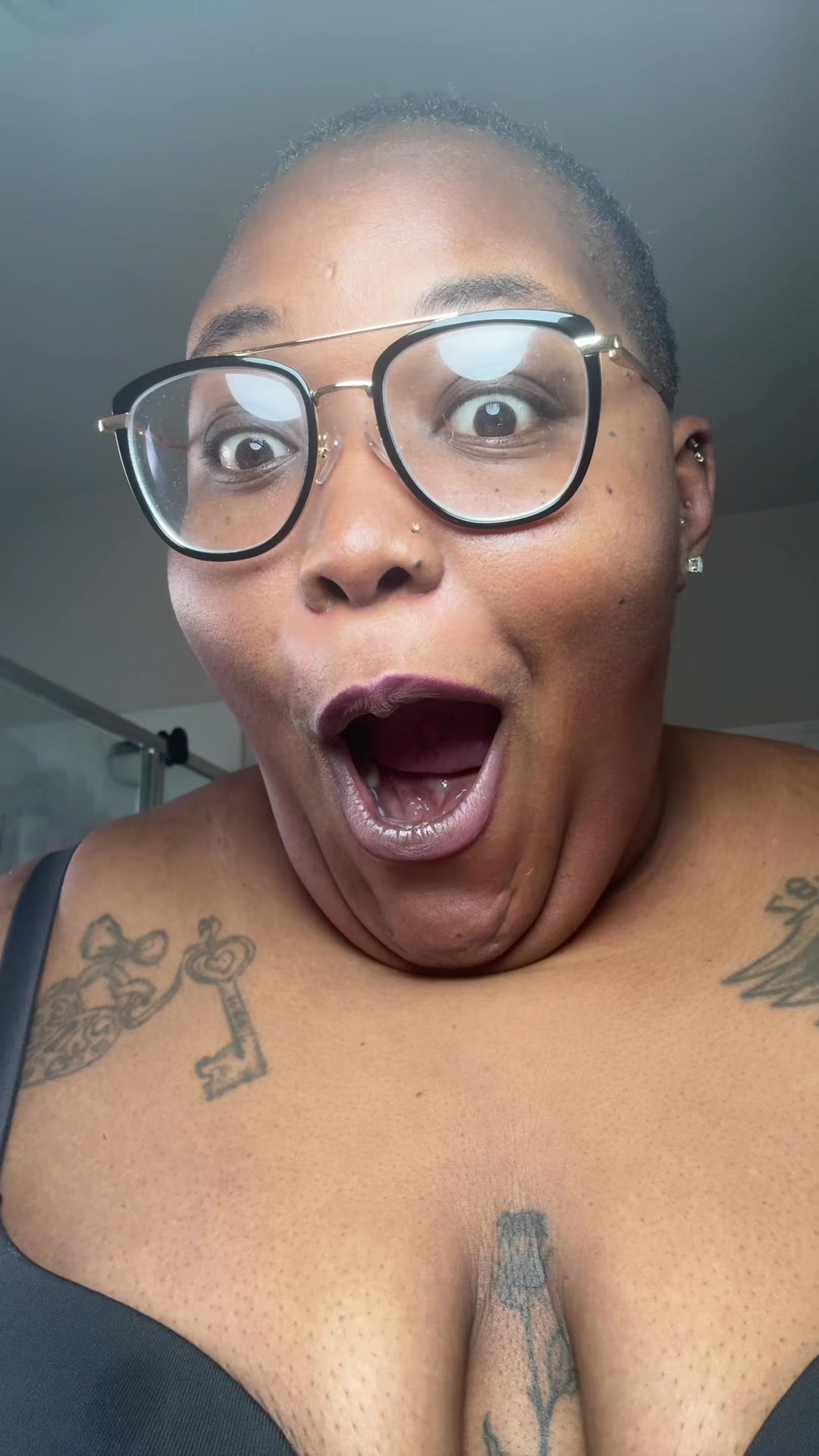 @wherebebe