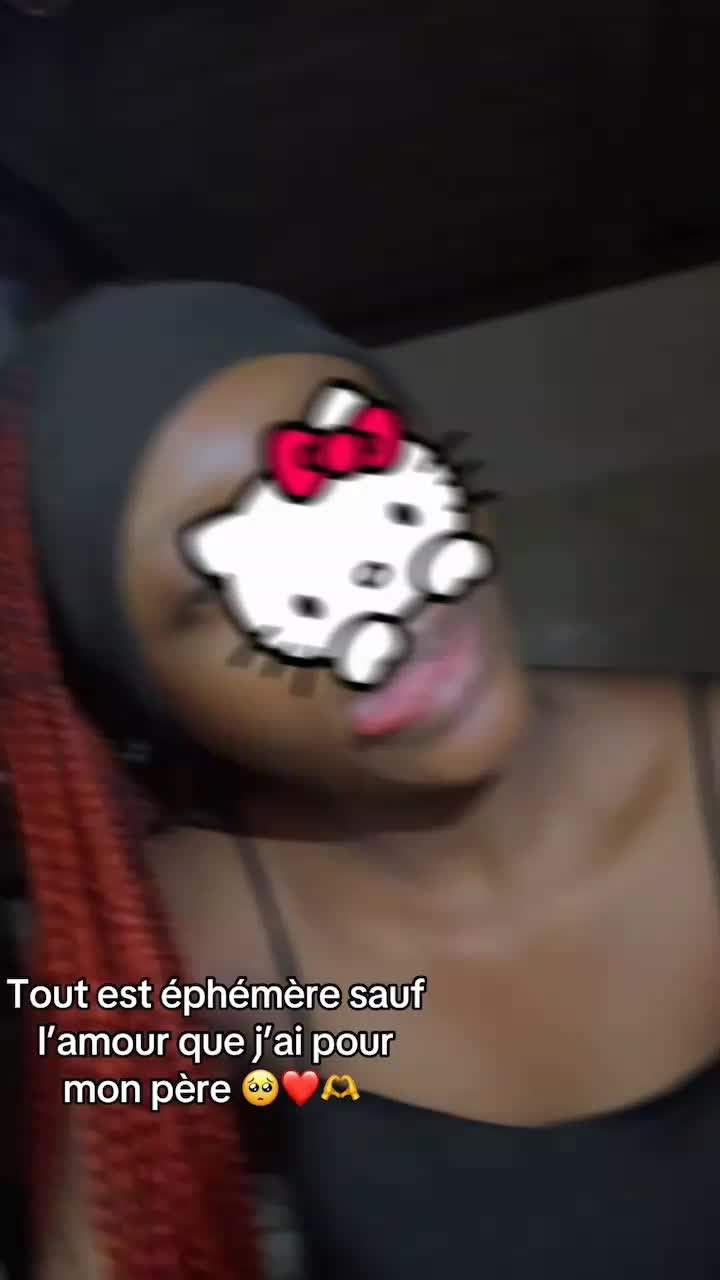 @ëlÿ star la canadienne 🍓🇨🇦