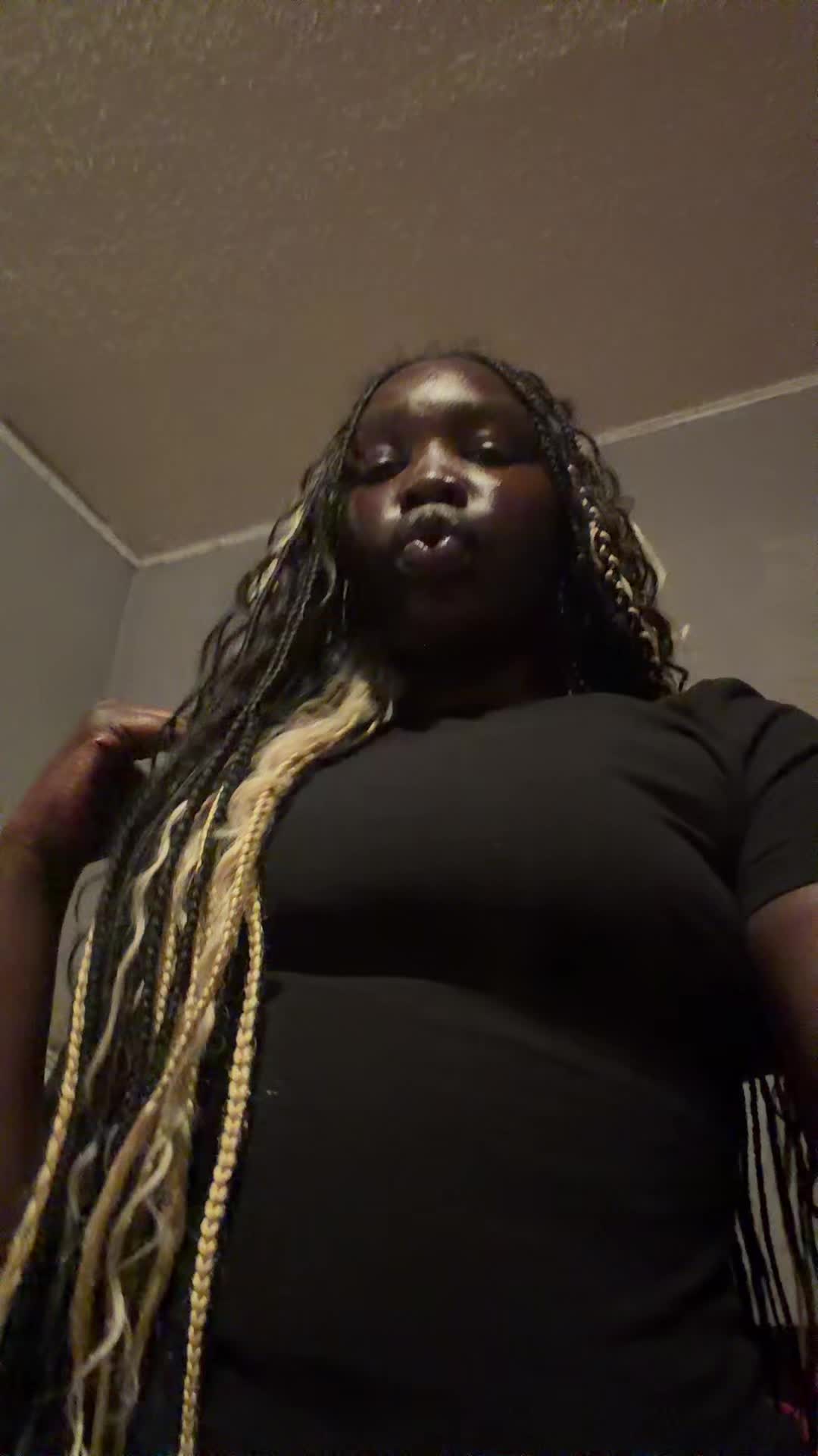 @laughoutloud230