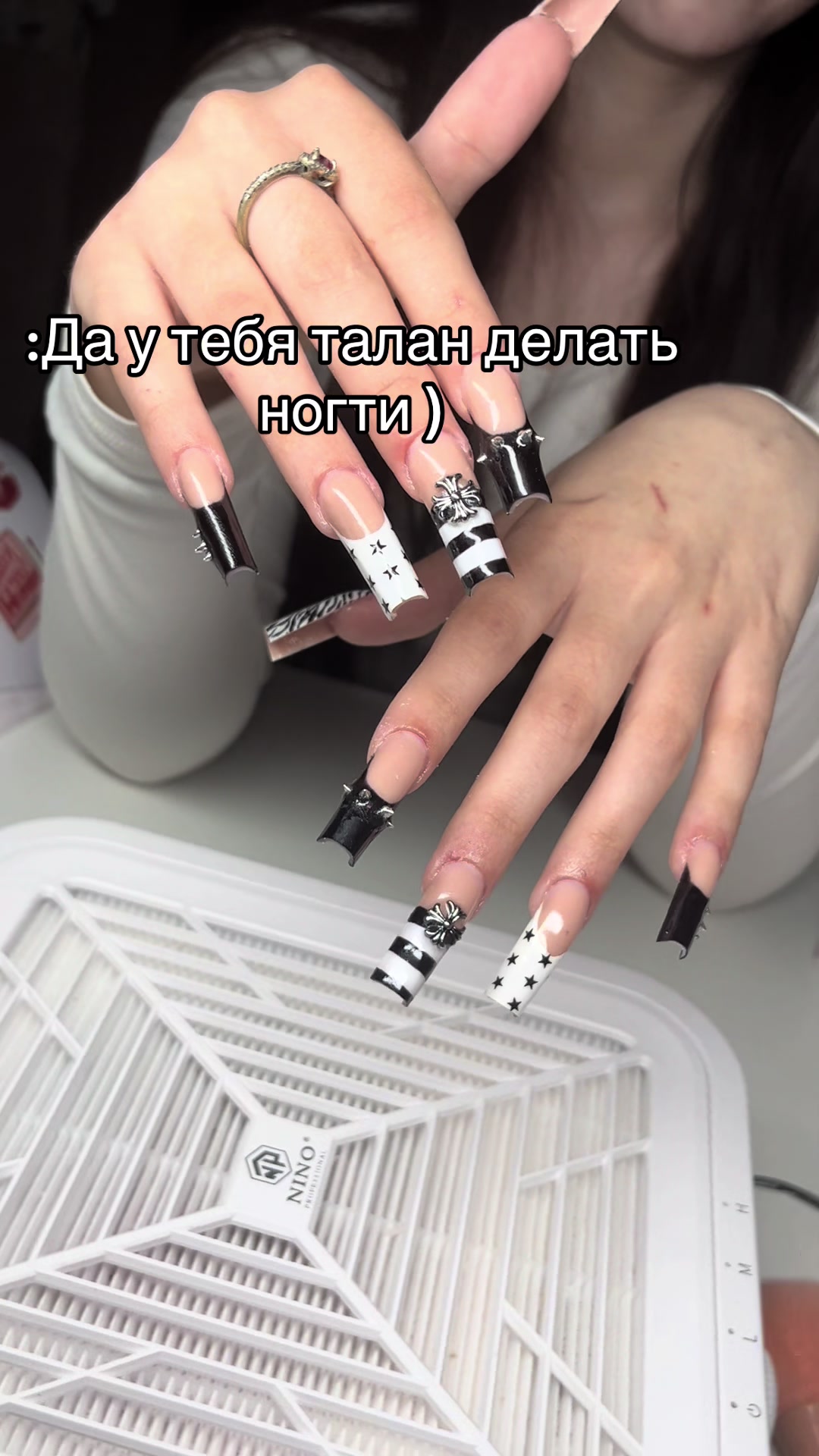 @lily_petalnails