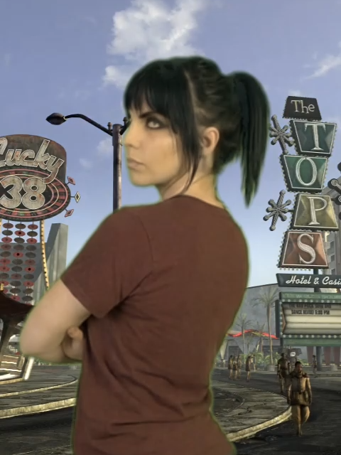 @Nia