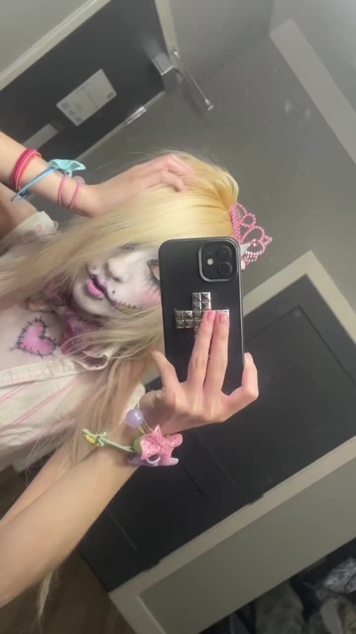 @unicornomadness