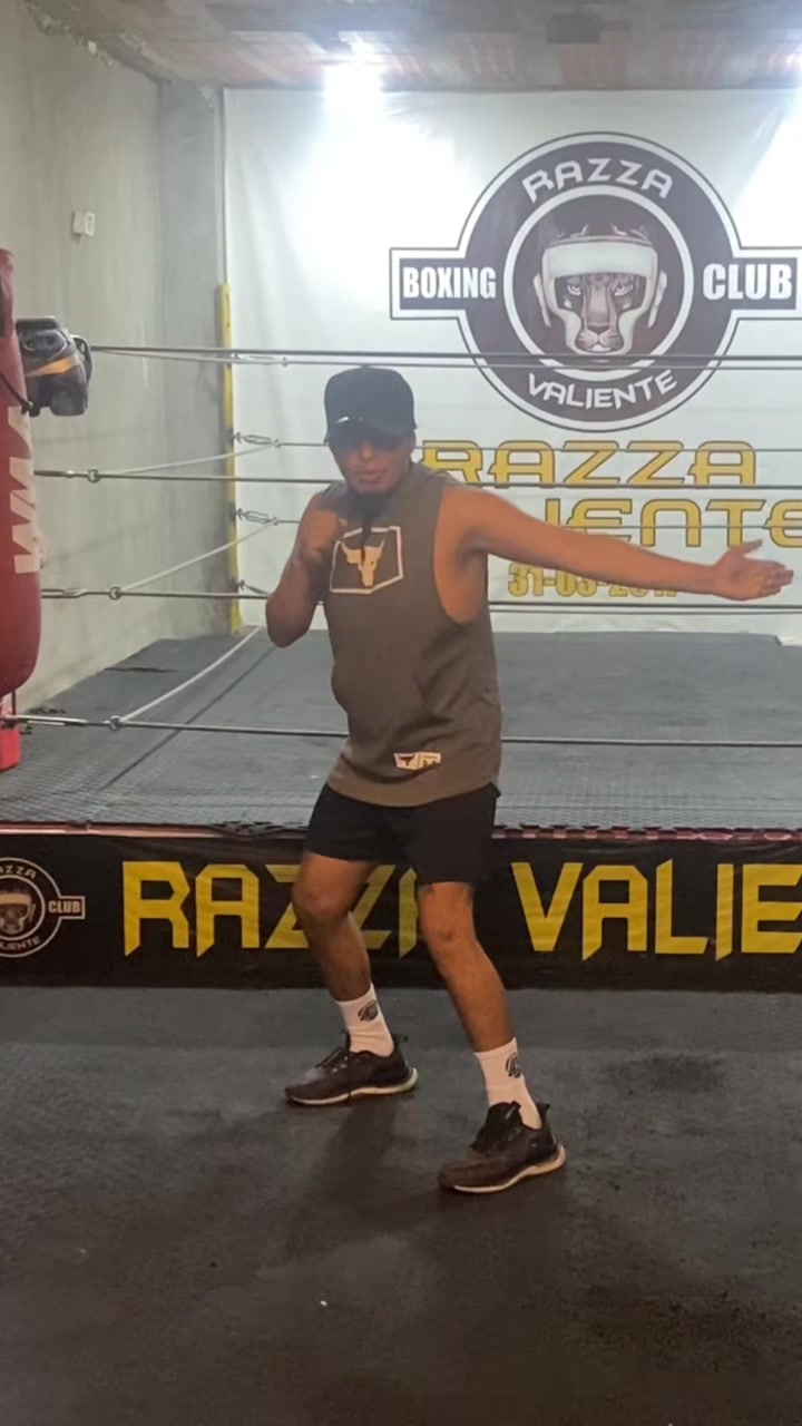 @Razza valiente