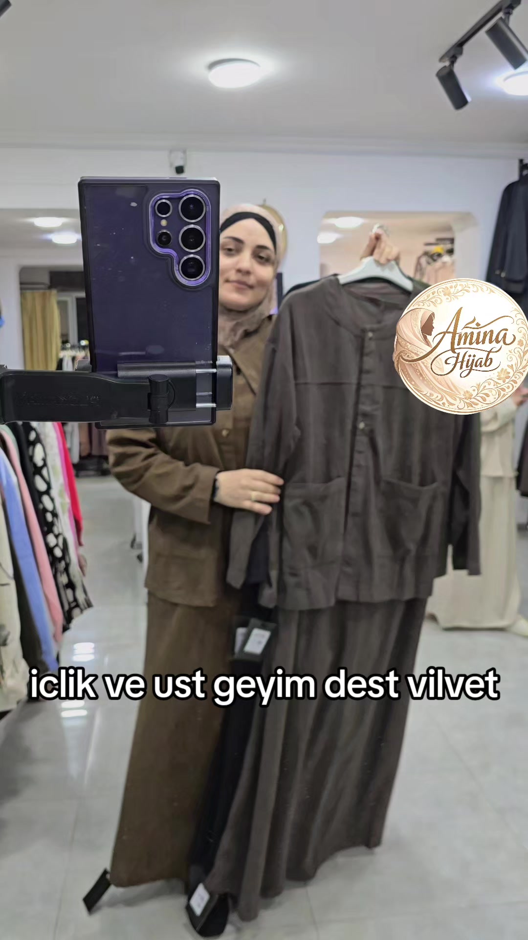 @Amina Hijab
