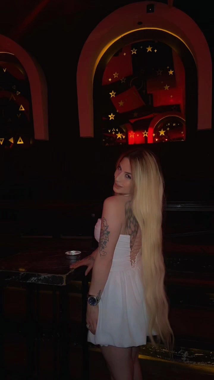 @Özlem Katherina💎