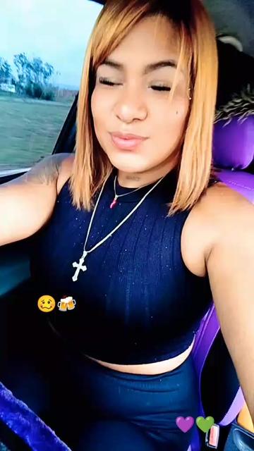 @La Negra  💜💚🫶✌️
