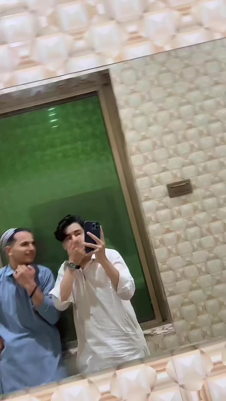 @Khan Faizan khan ☠️
