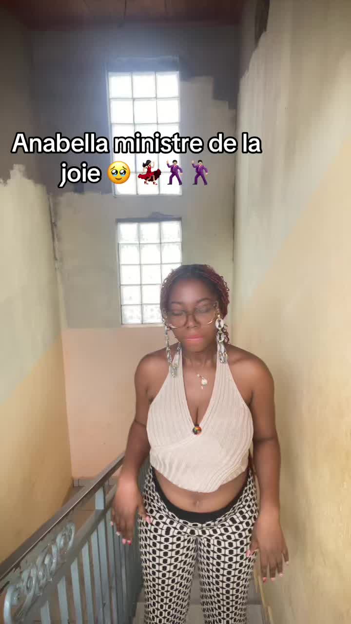 @🩷Nandar🤍🇨🇲