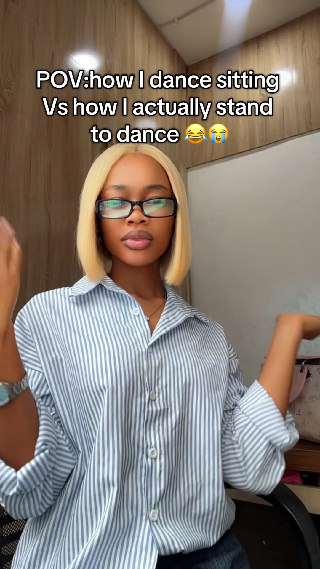 @Favee🦋