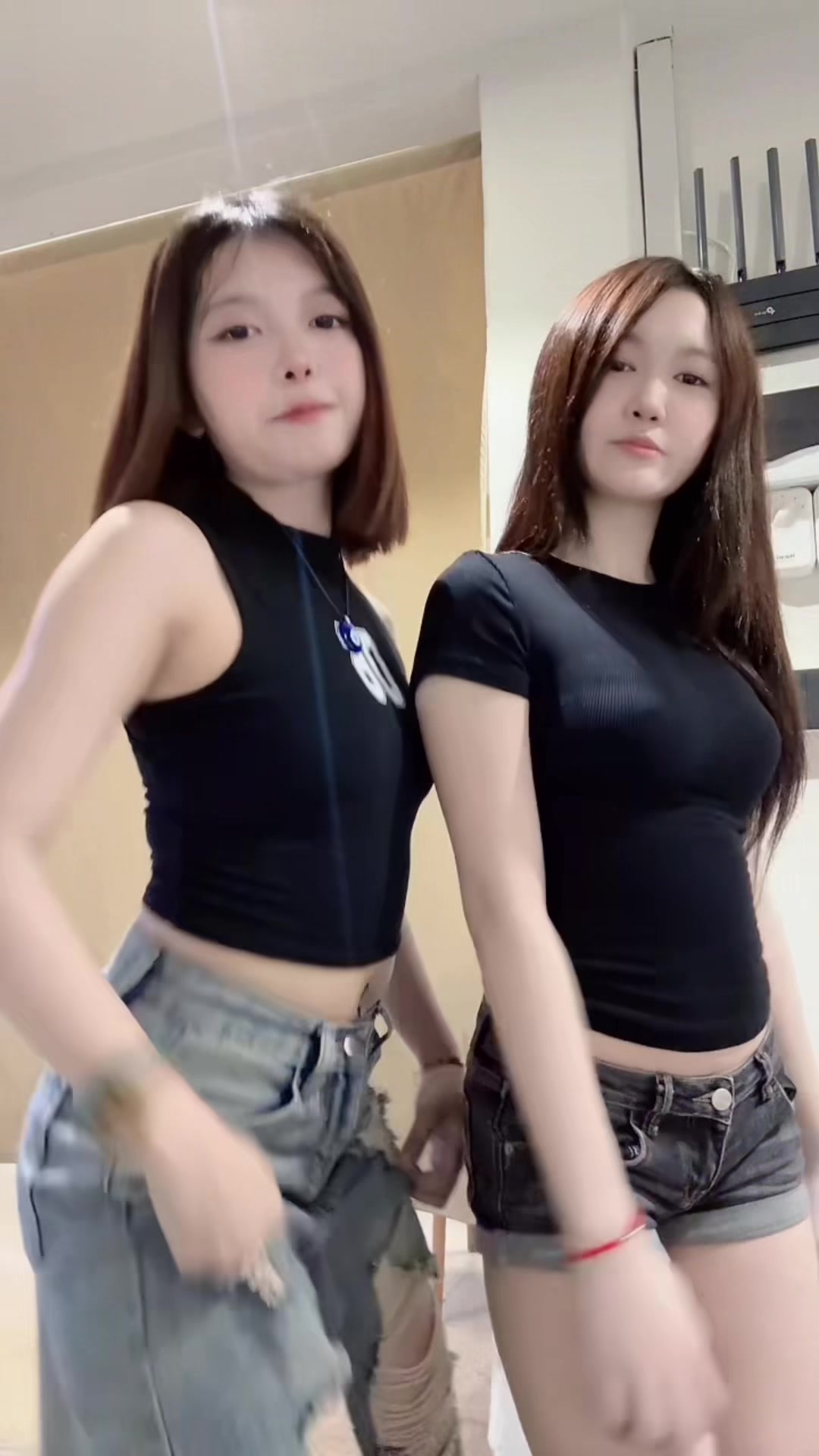 @Ayuchi