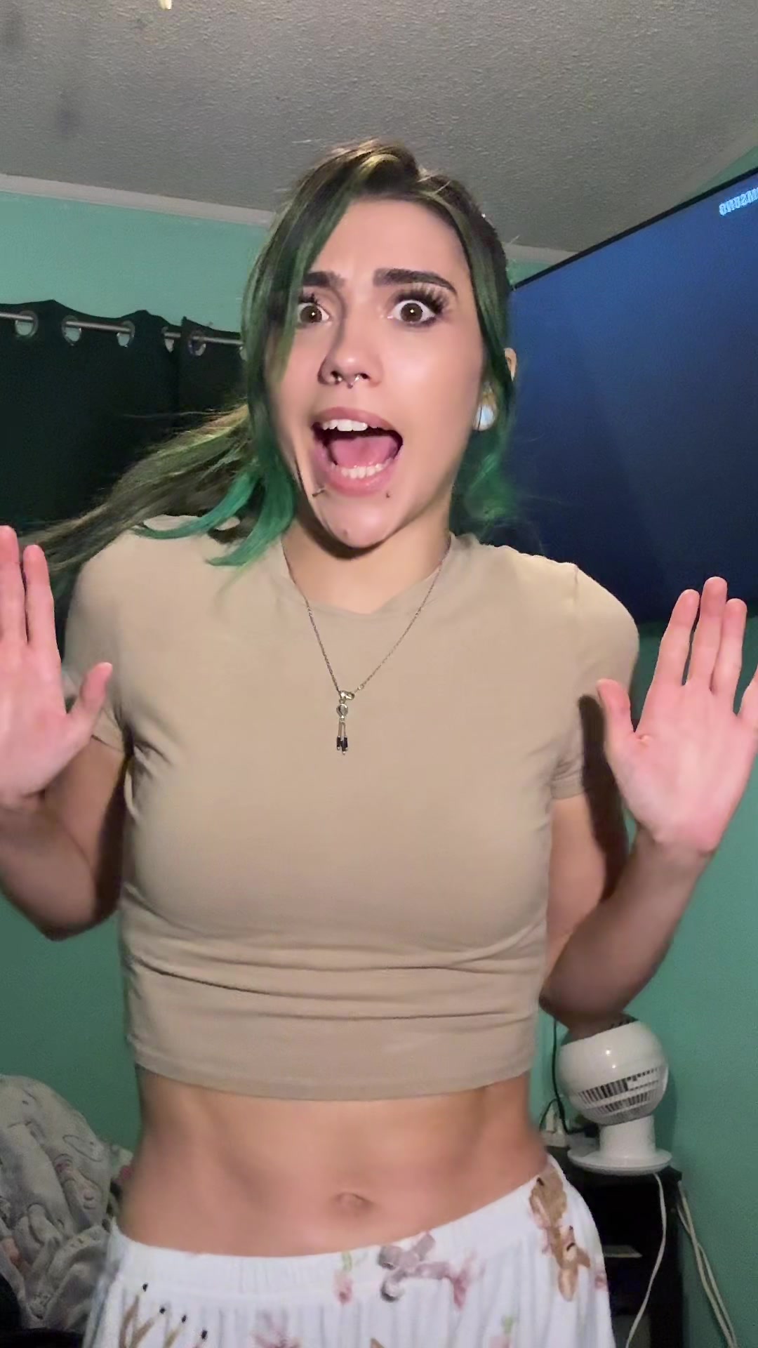 @Rhy
