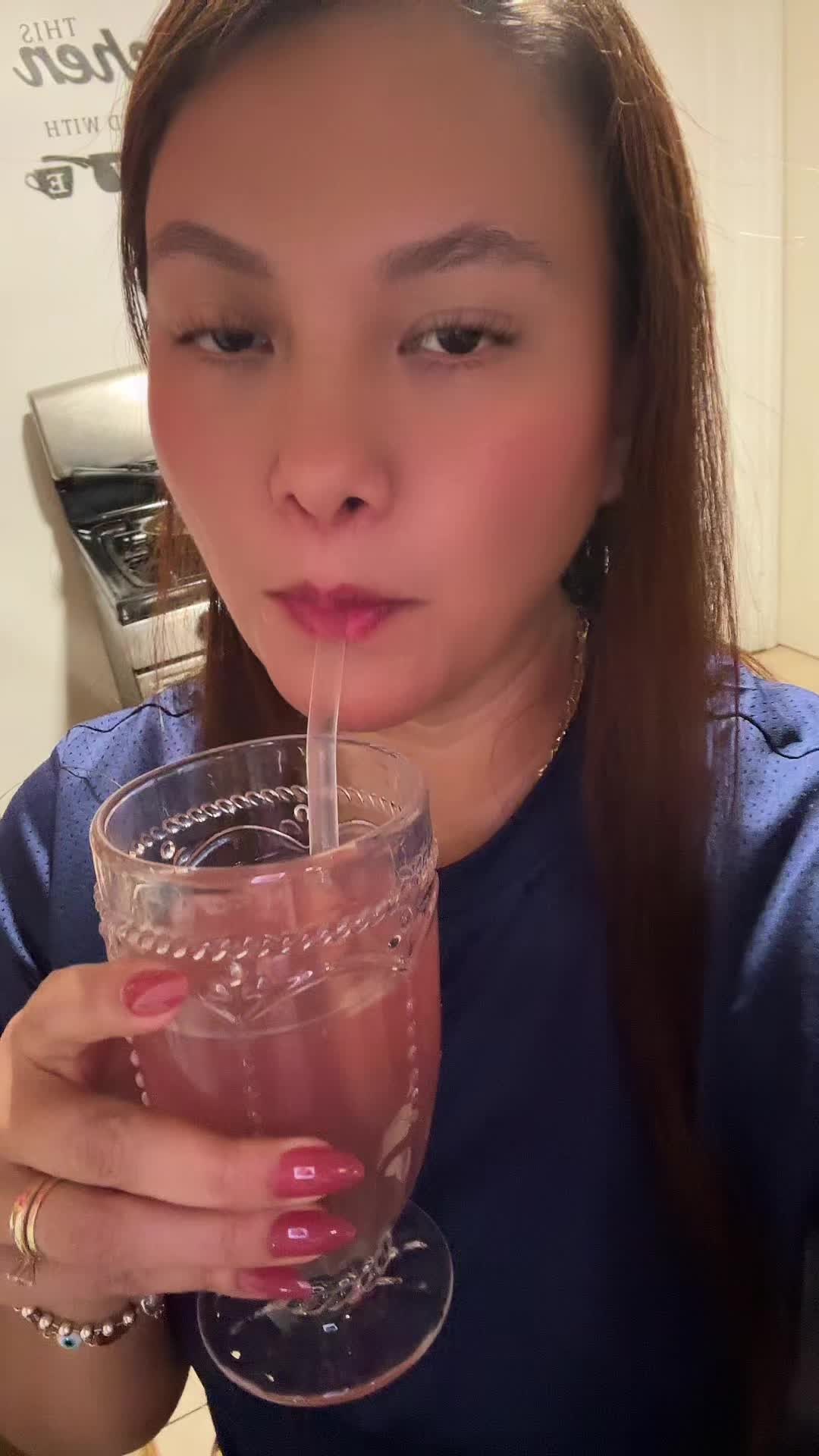 @ADRIANA (NANA)
