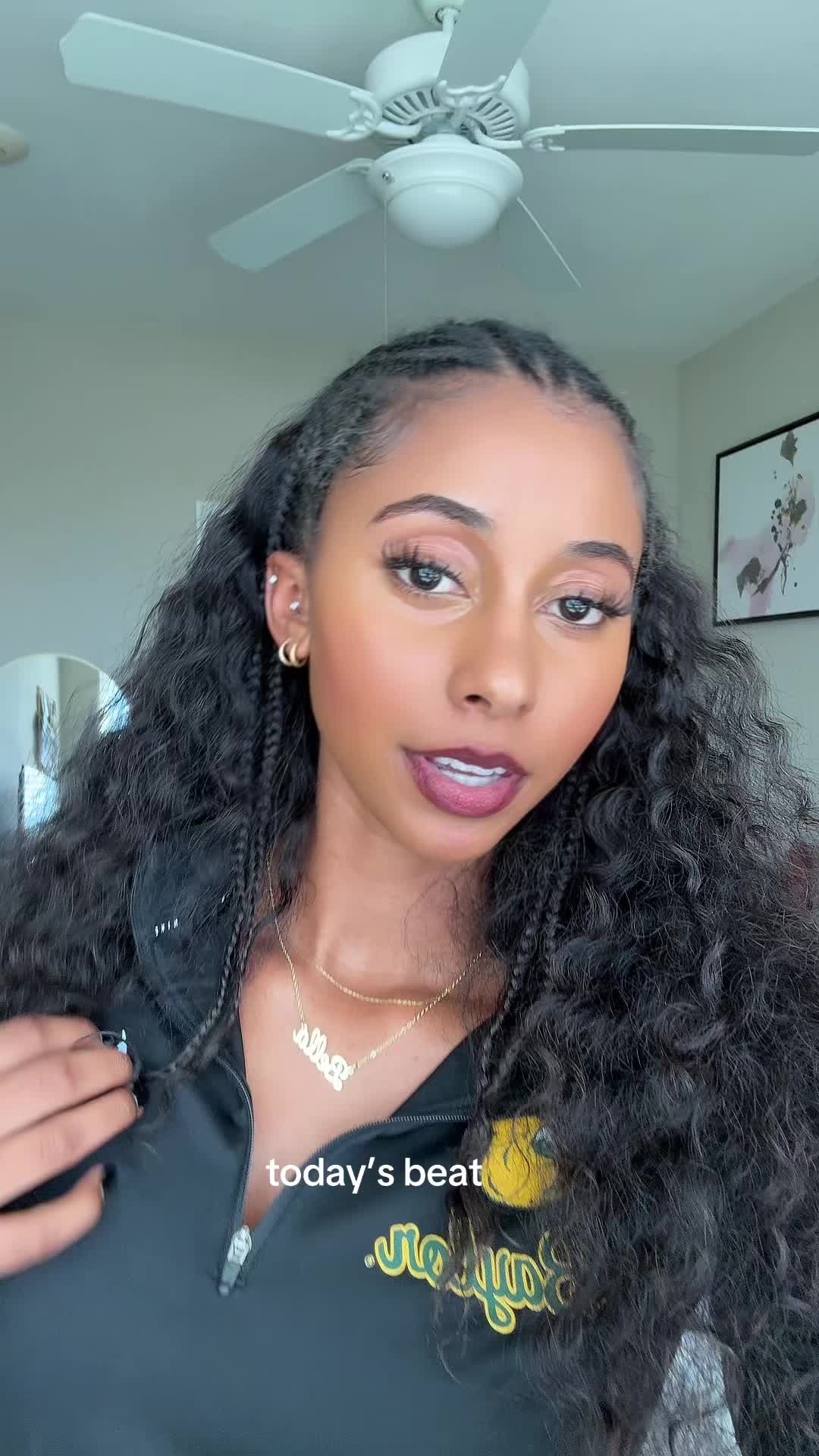 @Bella