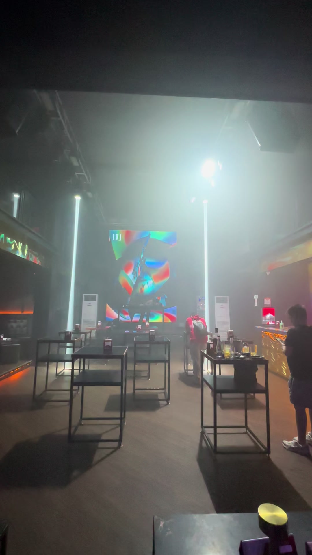 @DD NIGHTCLUB EAST