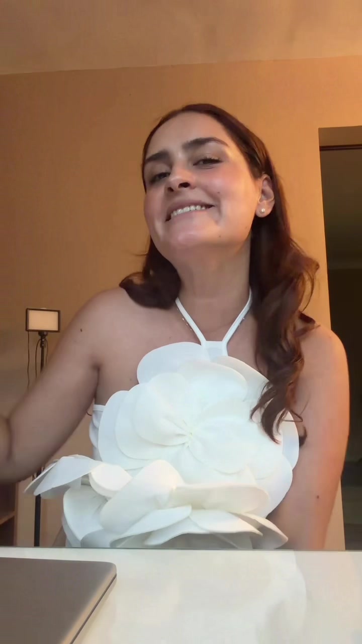 @CrisBurgos