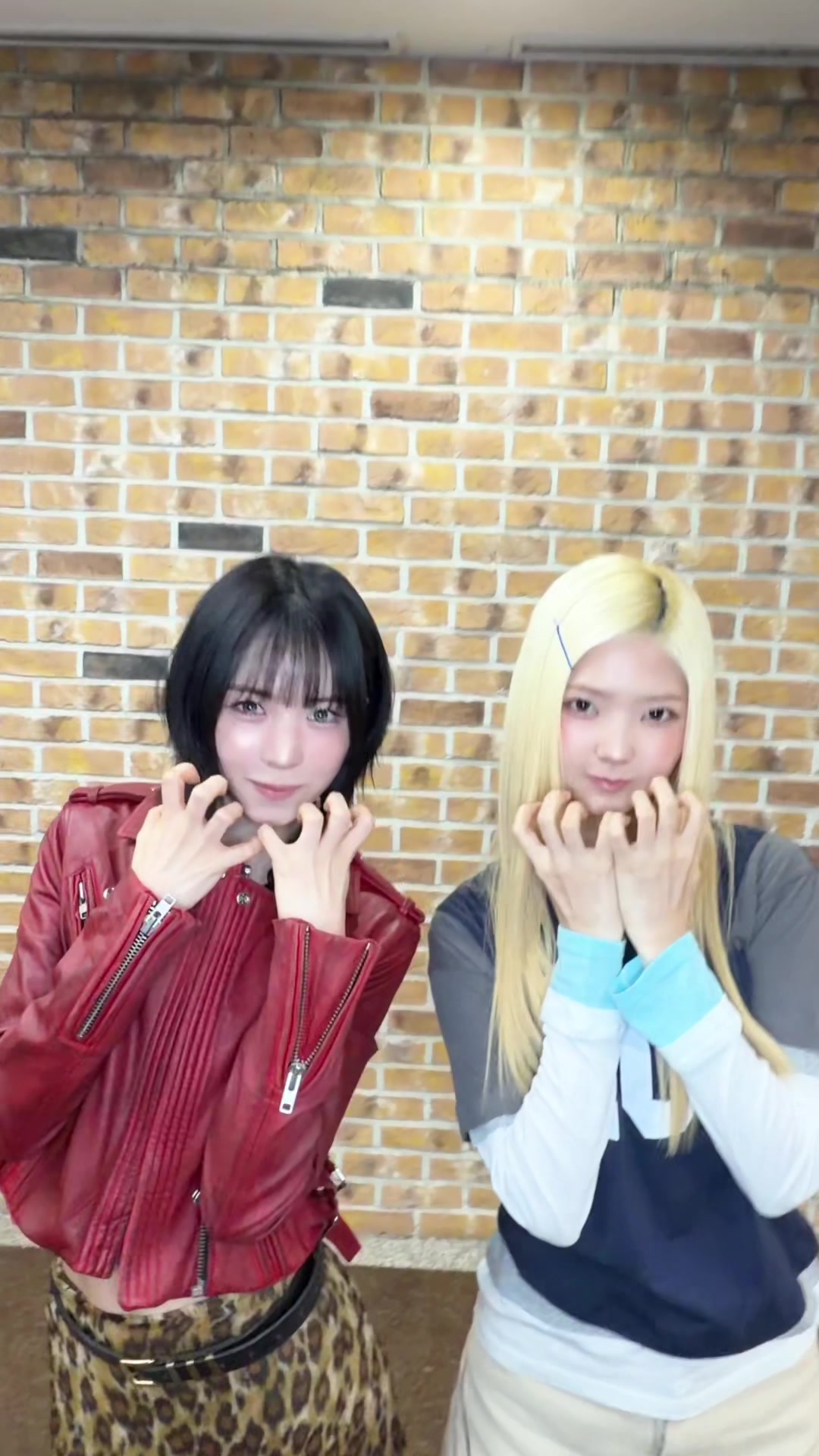 @NiziU