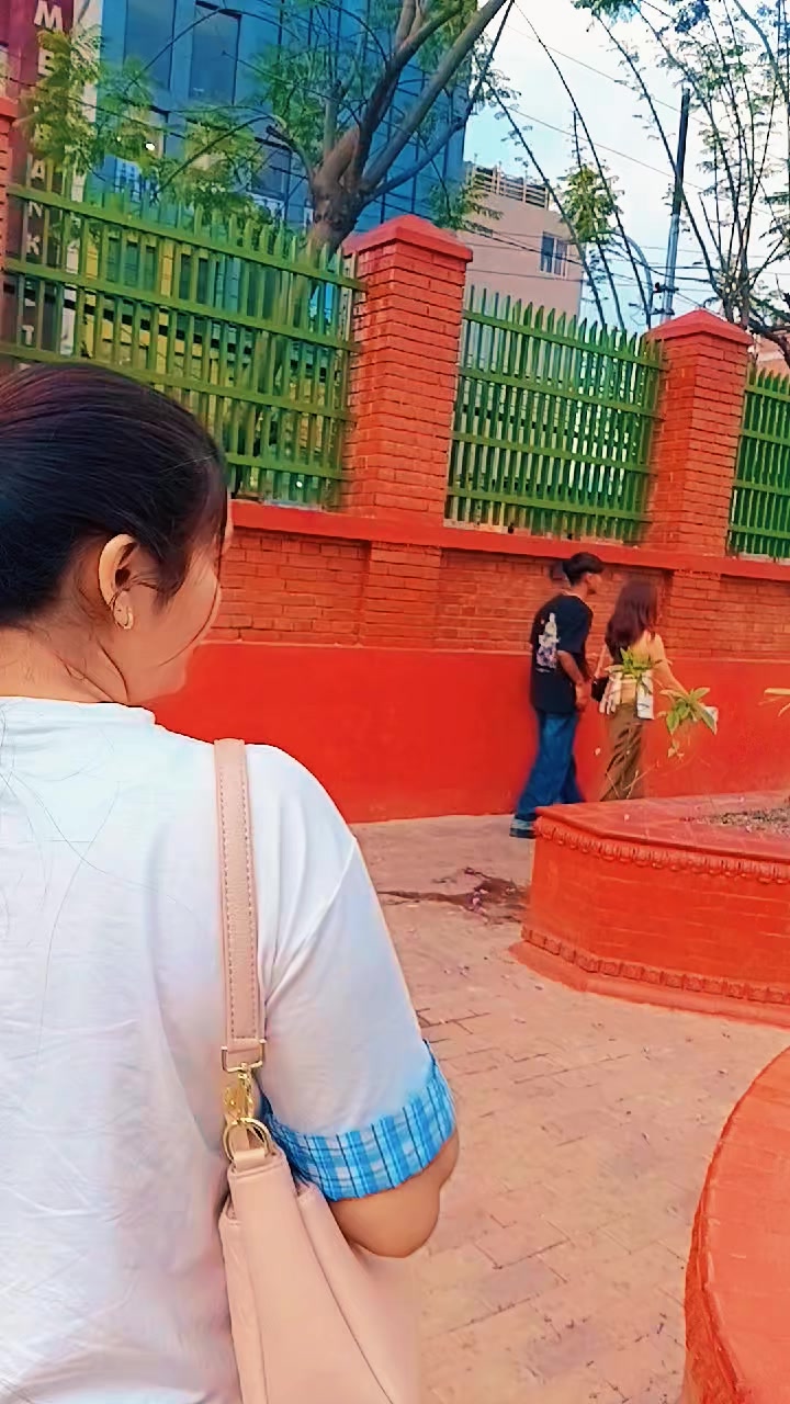 @म त यस्तै हो 🙈🙈