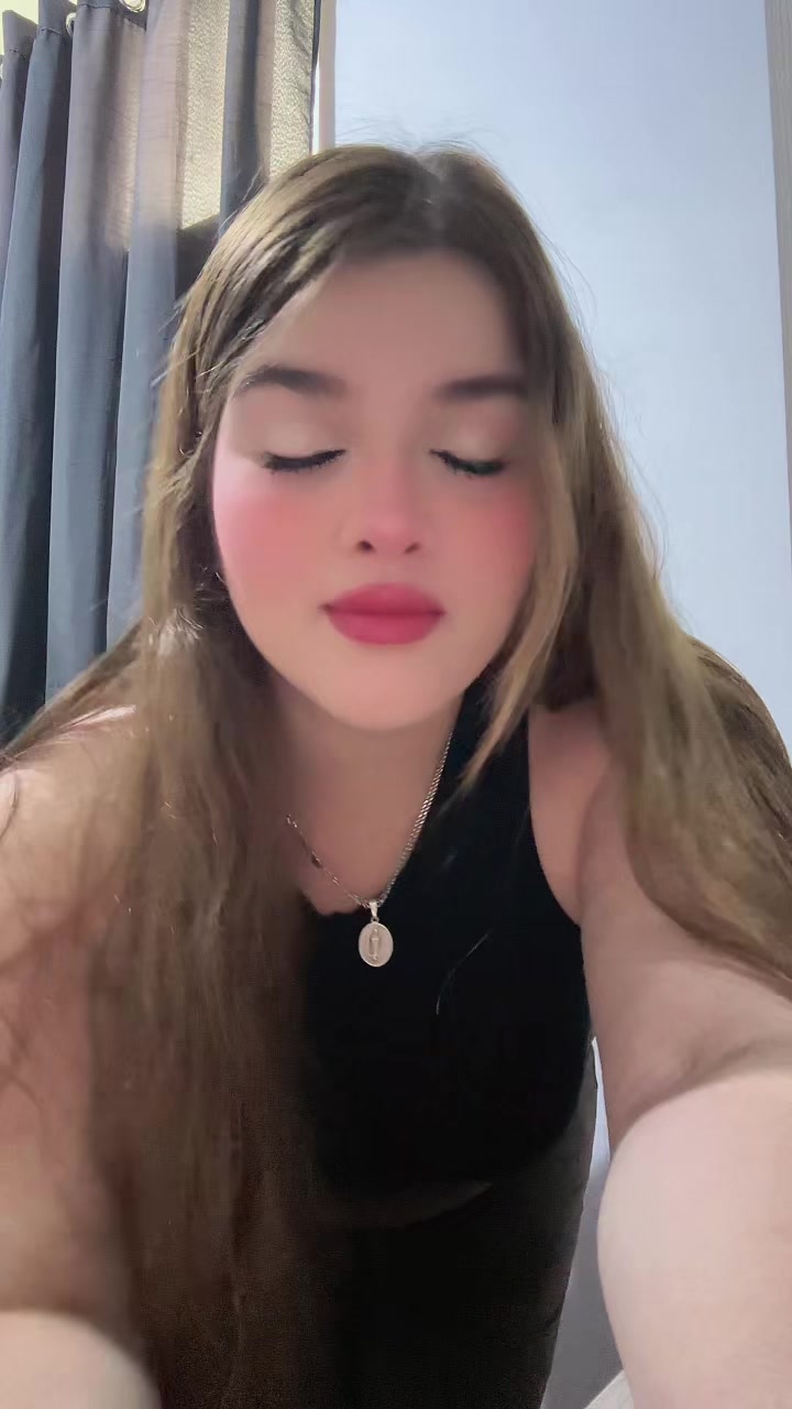 @María