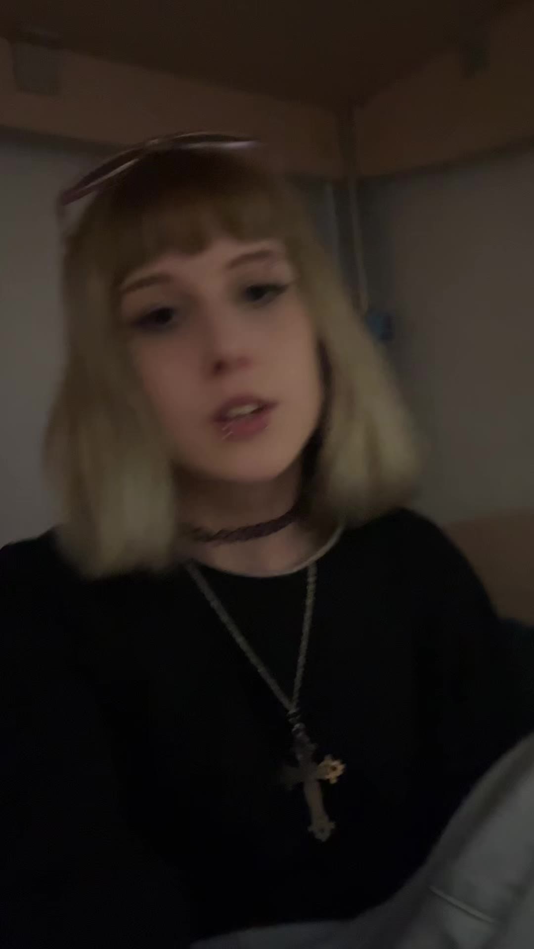 @kriskaa