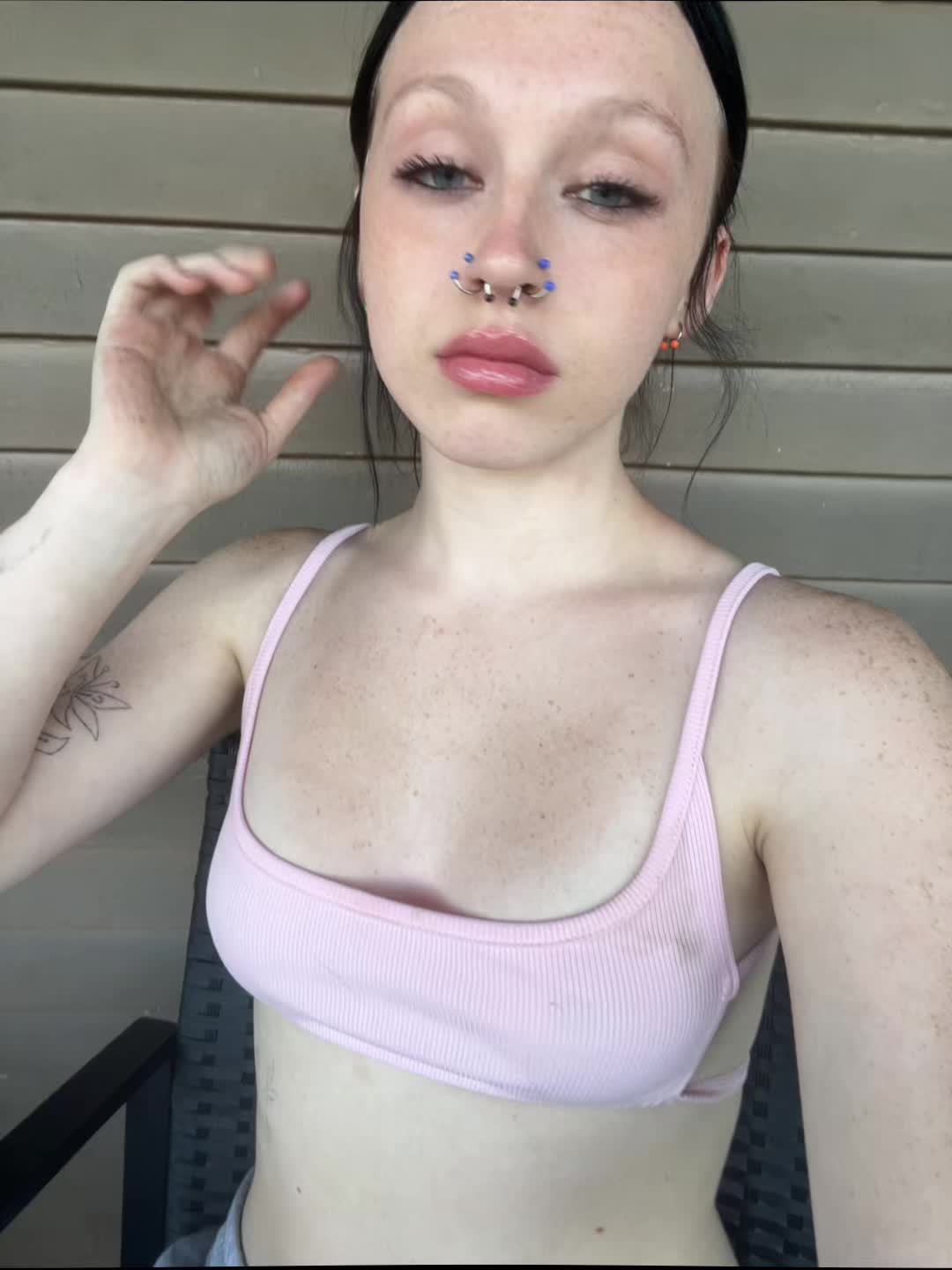 @โ