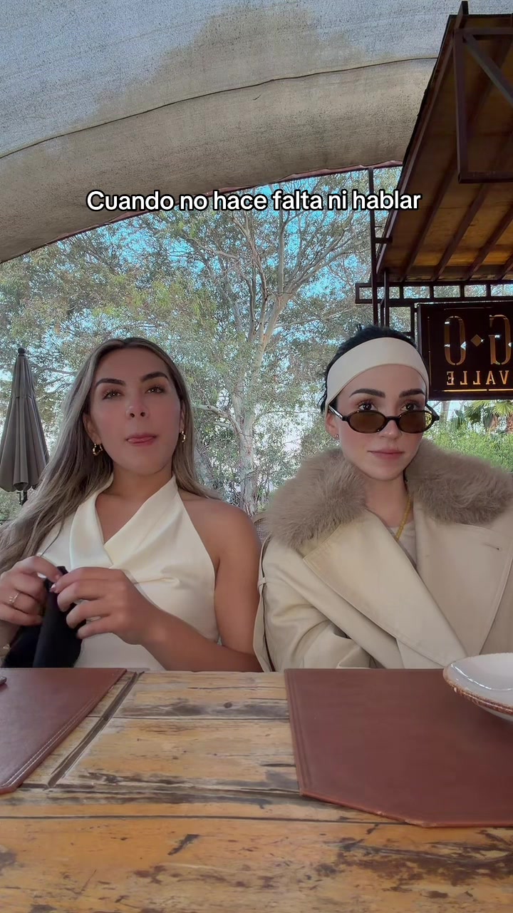 @Ana Karen