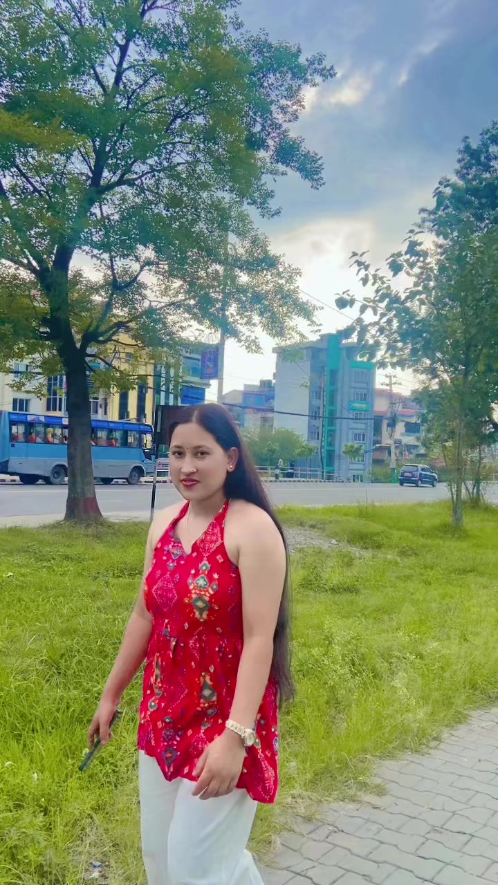 @SIRAJANA ADHIKARI ❤️