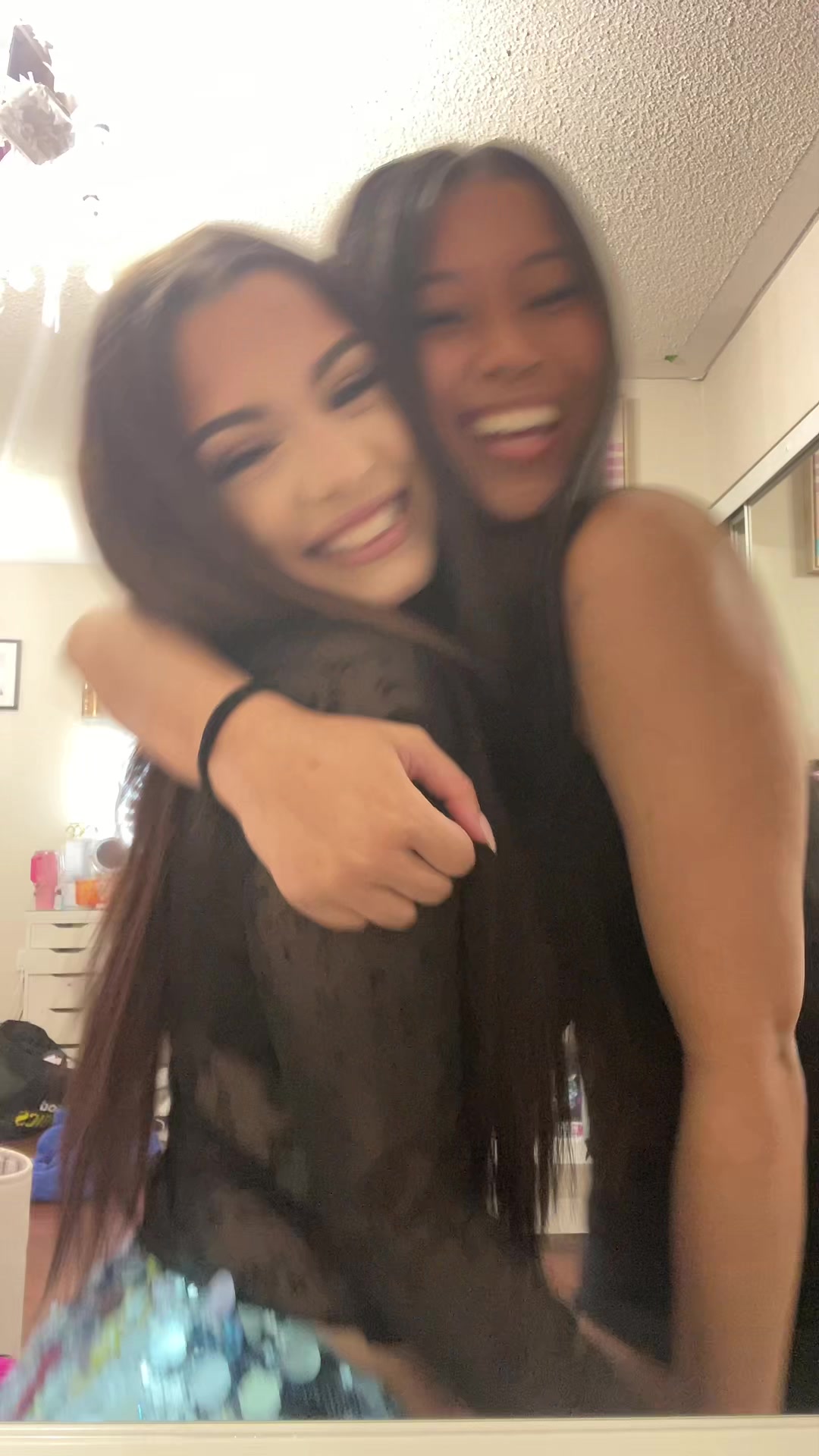 @𝒮𝑜𝓅𝒽𝒾𝒶 𝒩𝒾𝓀𝒾