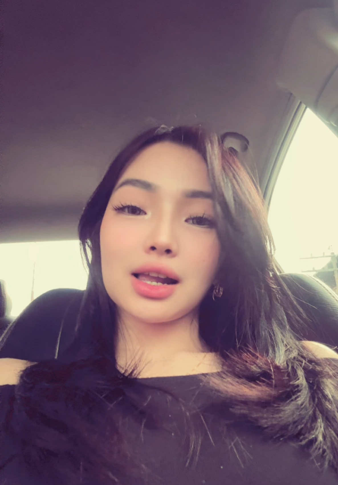 @iamsharahghyll