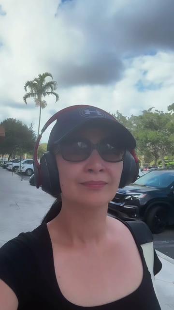@DawniaVidaDaren