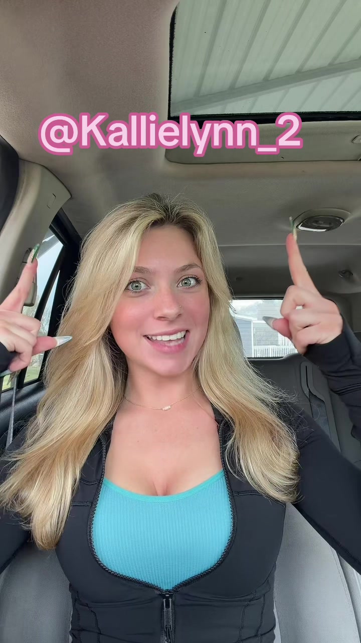 @KallieLynnn