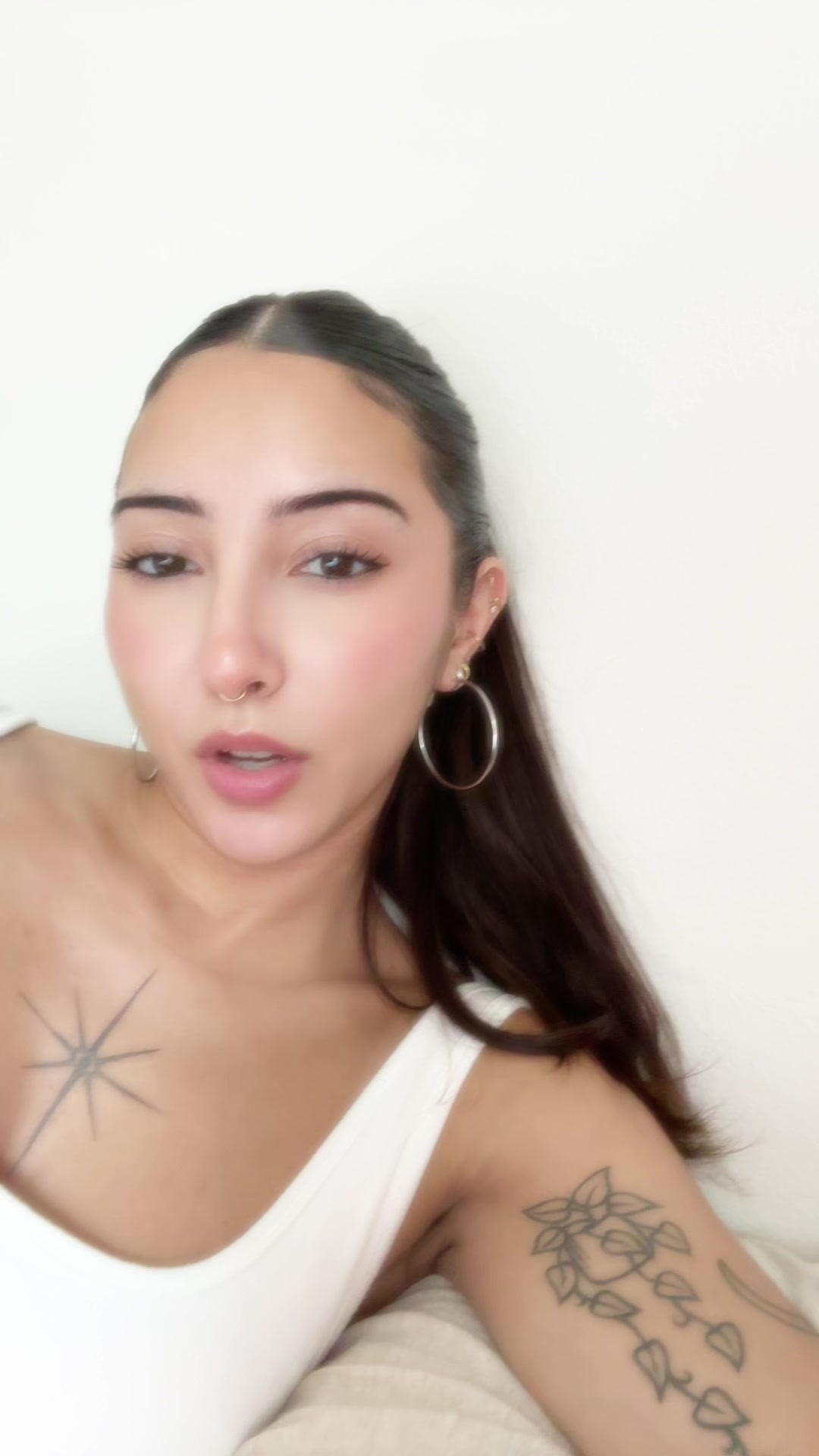 @hinaniiiii