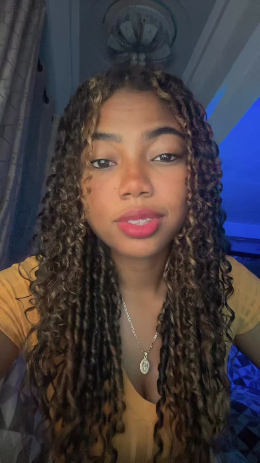 @julissaok