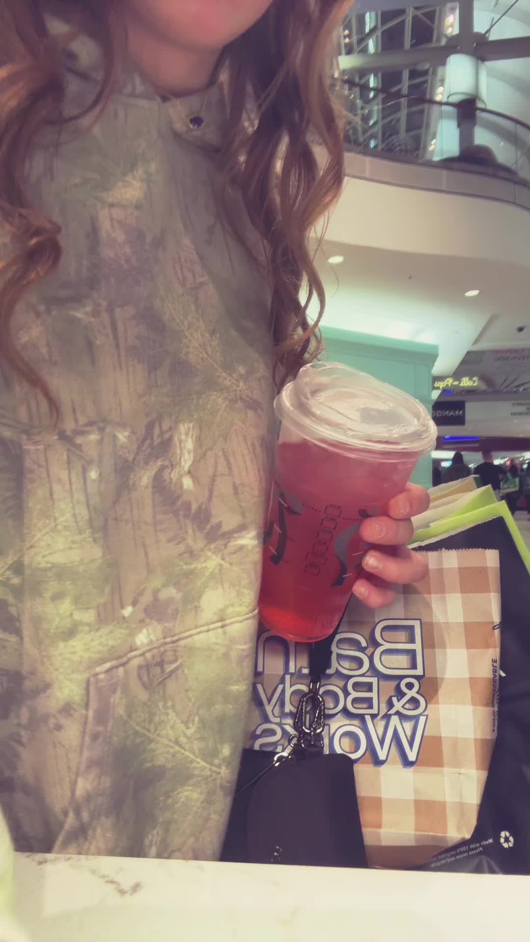 @Mia🩷
