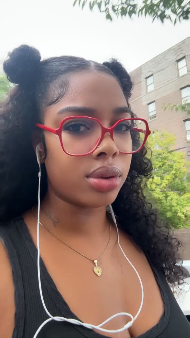 @Prettyincharge