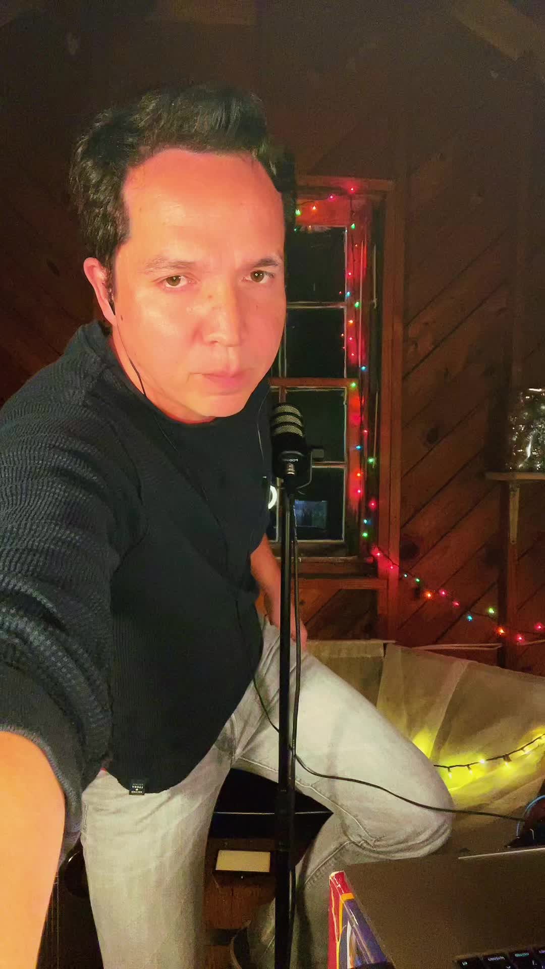 @🟢J.Roldán Speaks on Spotify🌹