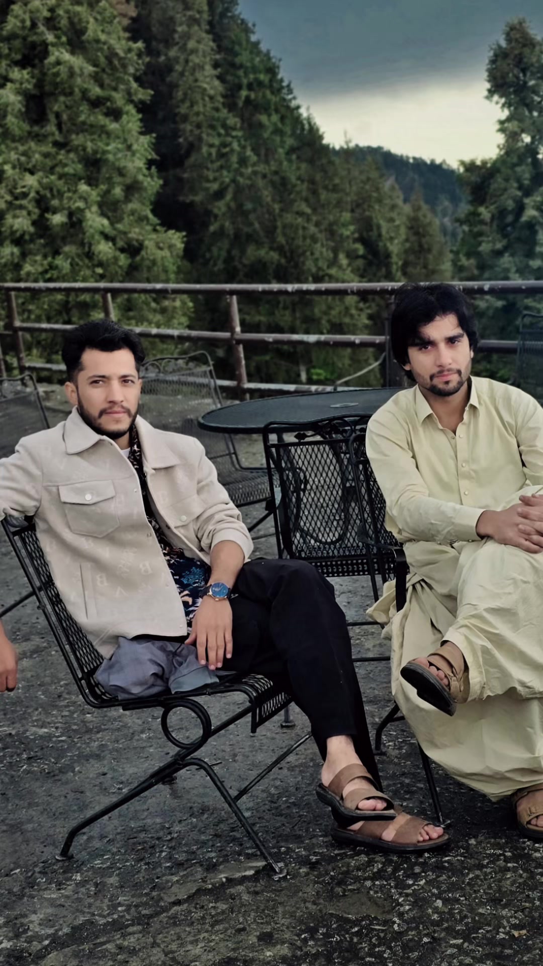 @🥀عیقل جان💫