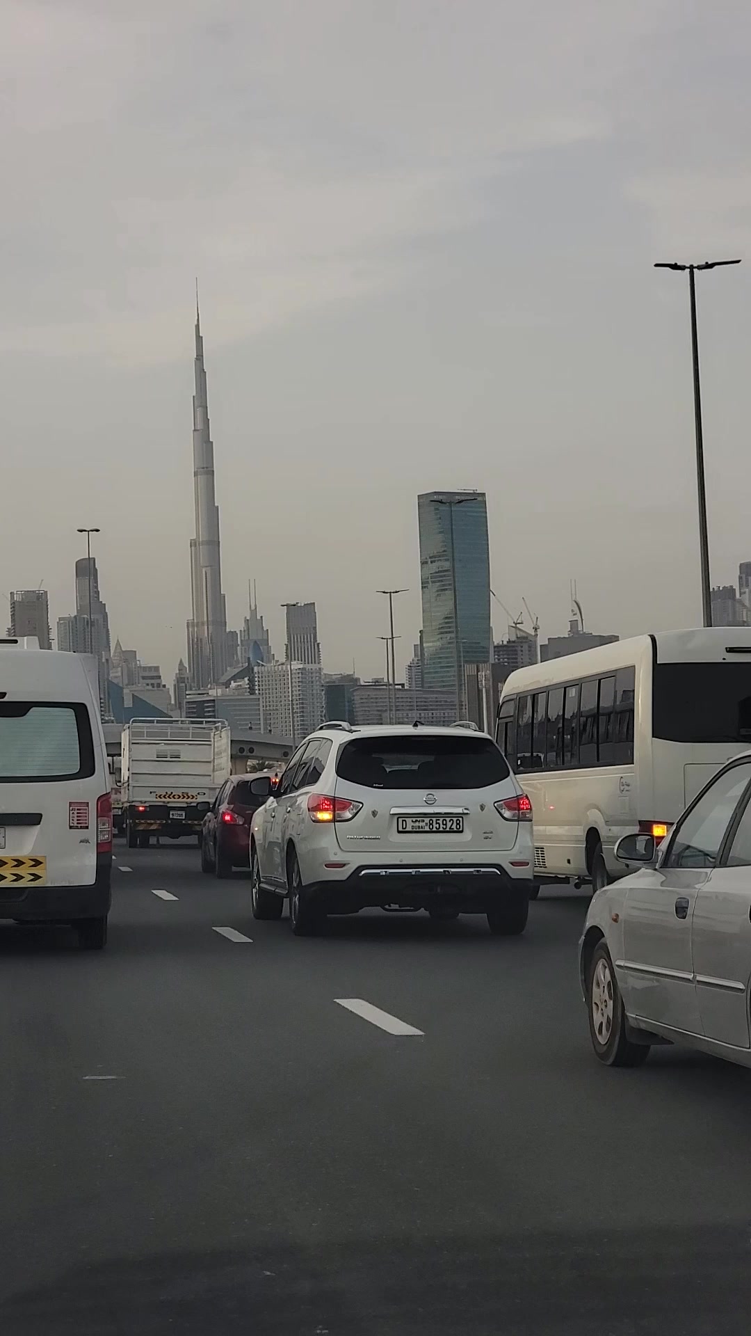 @Ayub pardesi 🇦🇪