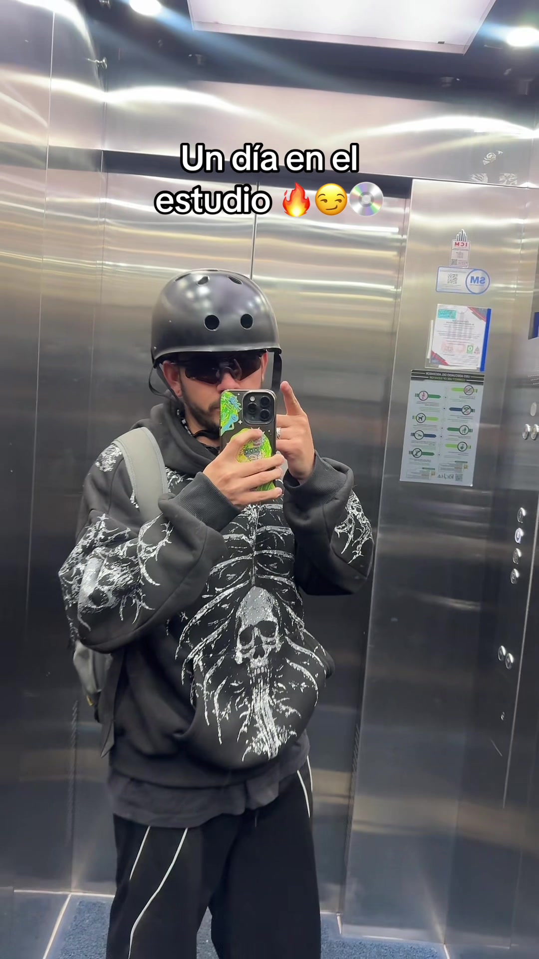 @soyzatt