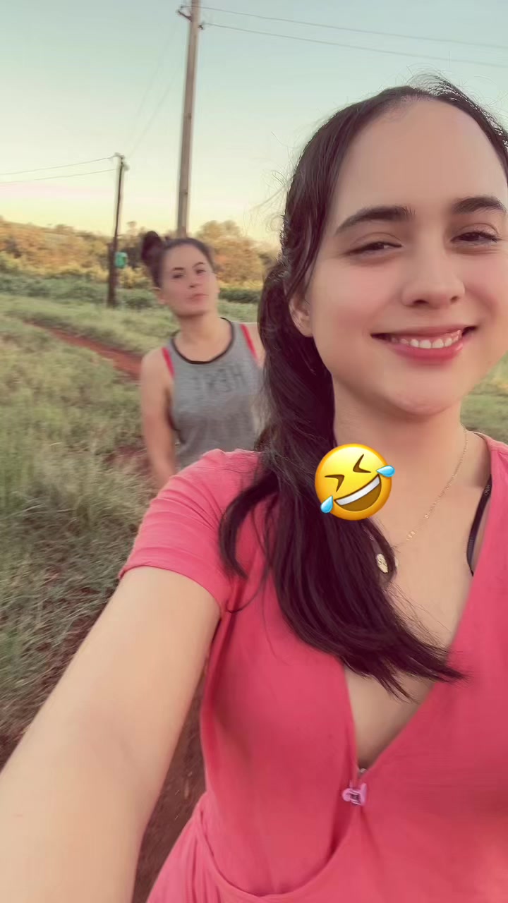 @Micaela Martinez🇳🇱💖