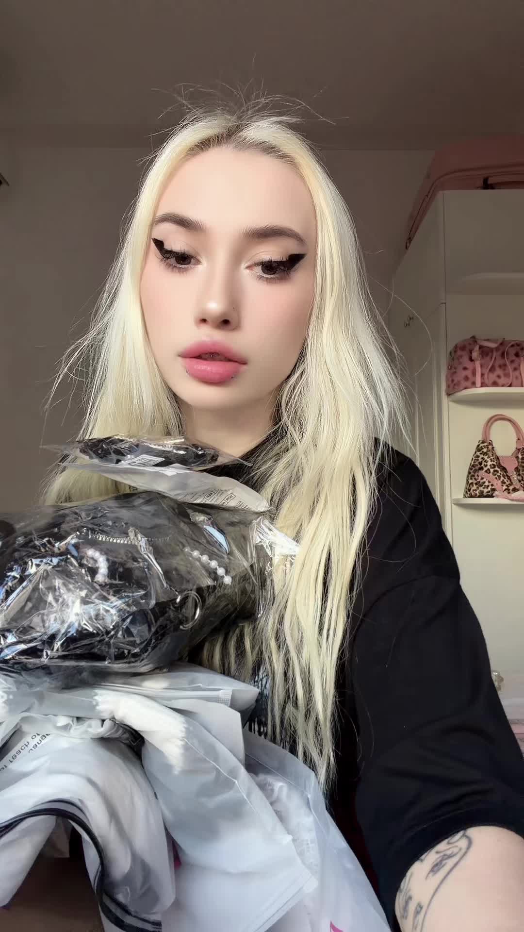 @Киса