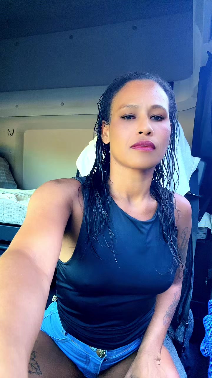 @Ju