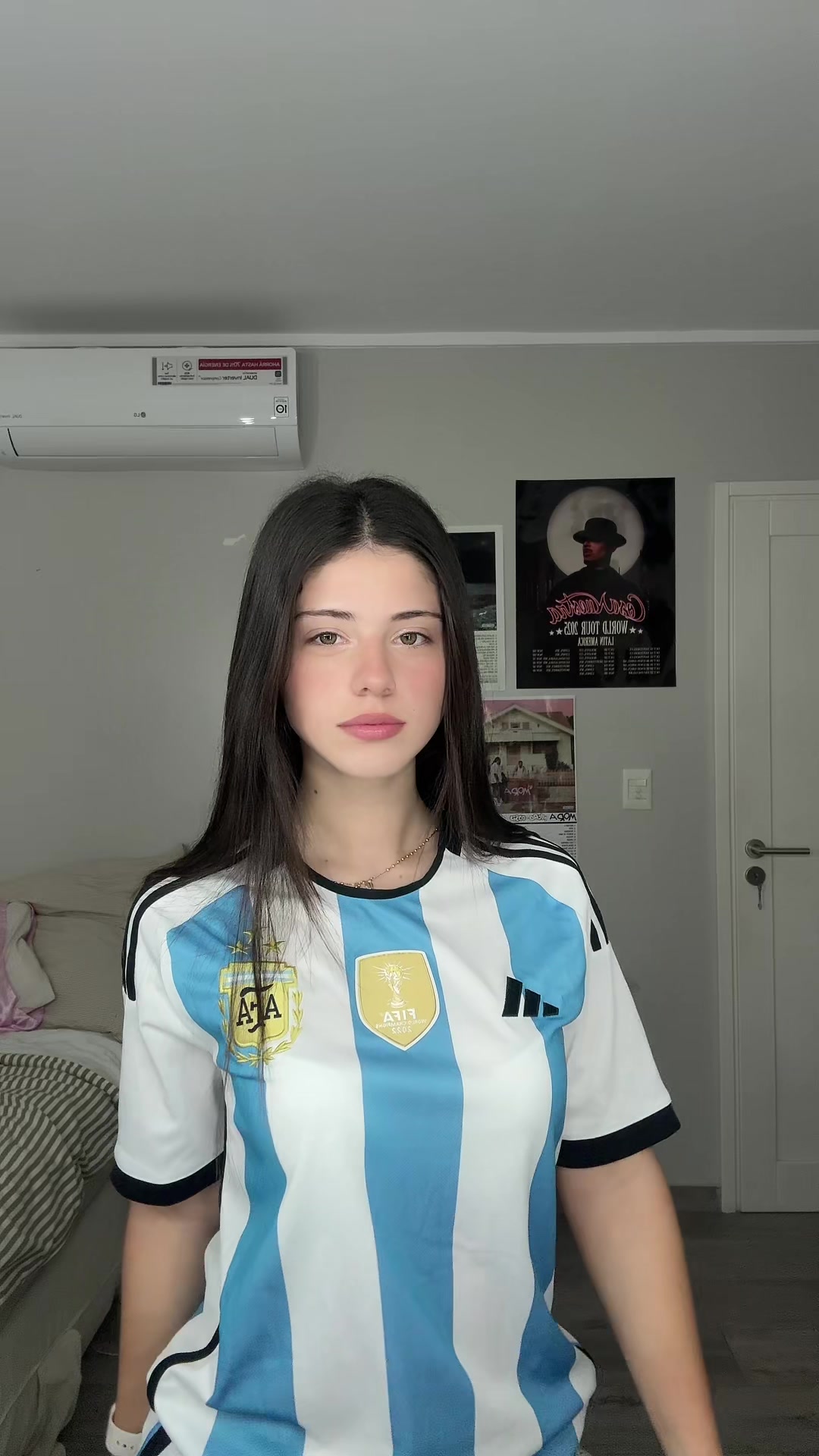 @Pili