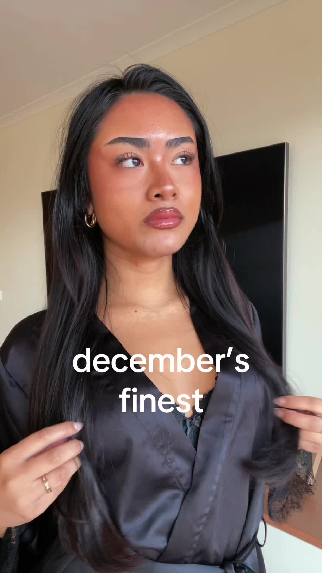 @TH💋NIA